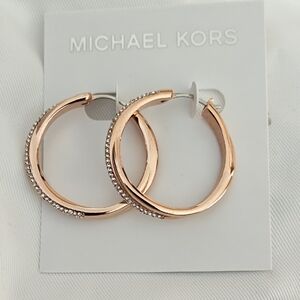 New ⚠️ Michael Kors Shimmering Rose Gold Earrings